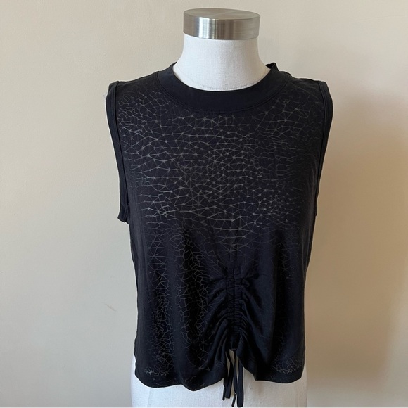 Lululemon Cinch Me Up Front Tank Top in Black 26108 - Picture 5 of 10